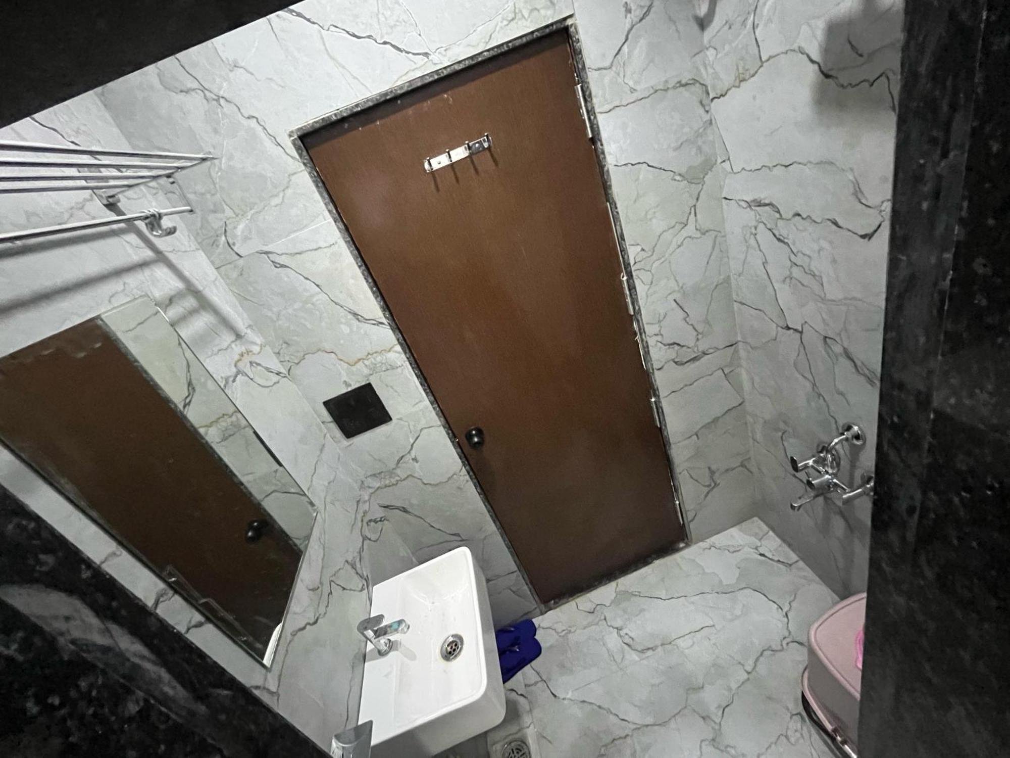 Hotel Revanta Bhilwara Buitenkant foto